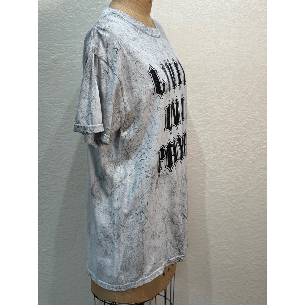 Comfort Colors Livin On A Prayer Graphic T-Shirt Gray Acid Wash Women Large NWT - Picture 3 of 8